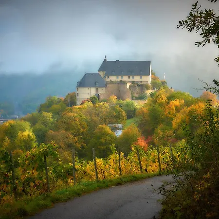 Ev.familienferien-und Bildungsstaette Ebernburg Szálloda Bad Münster am Stein-Ebernburg